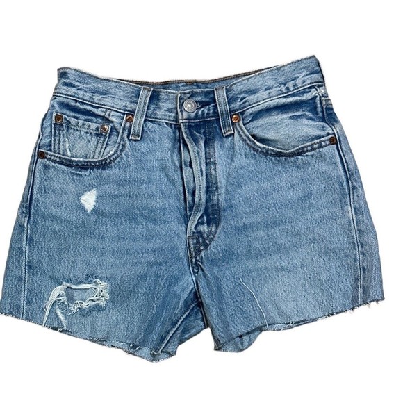 Levi’s 501 Cut Off Shorts Women’s Distressed Button Fly Inseam 3‎ 1/2  Sz 24 EUC - Picture 5 of 5